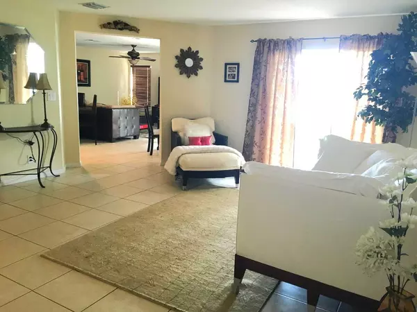 West Palm Beach, FL 33411,3298 Turtle CV