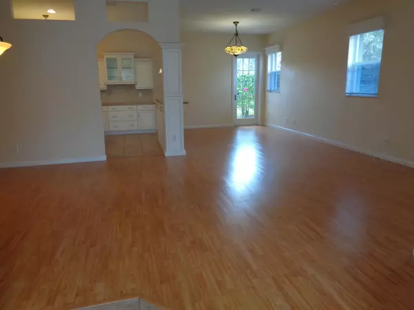 Boynton Beach, FL 33437,6690 Jog Palm DR A