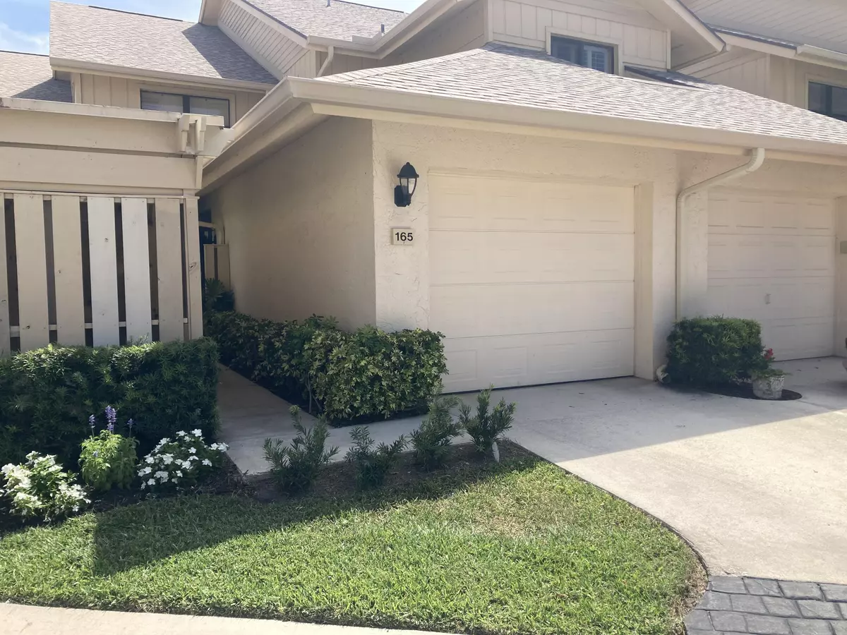 Jupiter, FL 33477,16913 Waterbend DR 165