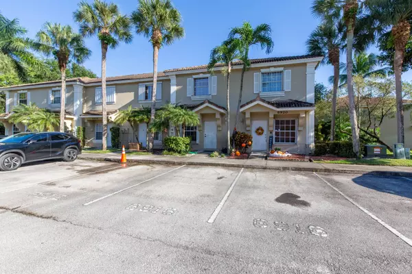 6916 Crooked Fence DR, Lake Worth, FL 33467