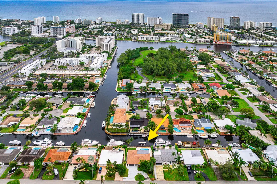 1250 NE 27th TER, Pompano Beach, FL 33062