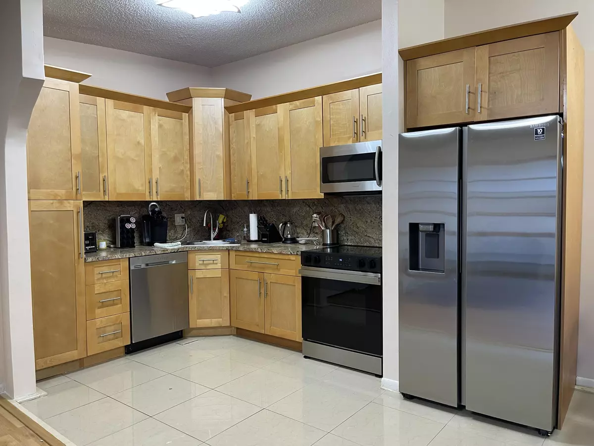 Tamarac, FL 33321,9744 S Belfort CIR 202