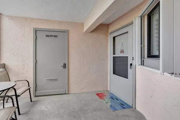 Fort Pierce, FL 34949,2400 S Ocean DR 3628