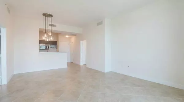 West Palm Beach, FL 33401,550 Okeechobee BLVD Mph-09