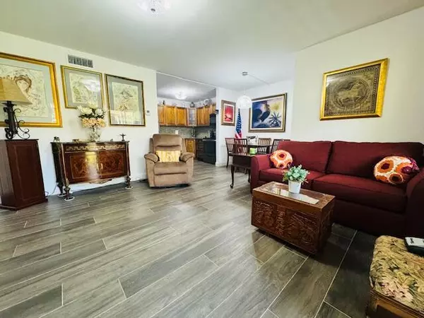 Greenacres, FL 33463,3541 Long Pine CT C-1