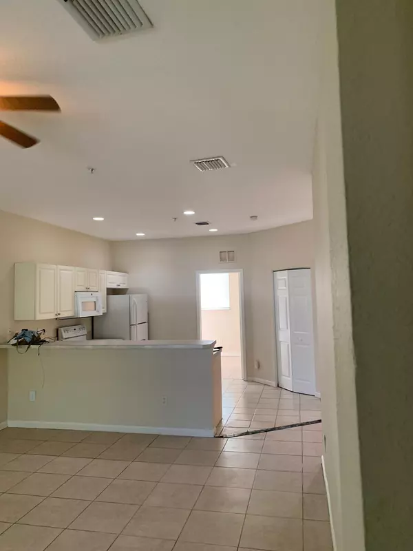 Riviera Beach, FL 33404,1966 Freeport LN 1966