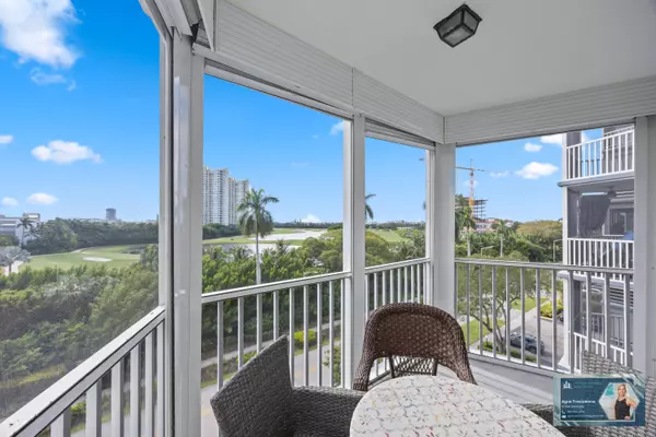 Hallandale Beach, FL 33009,300 Diplomat Pkwy 607