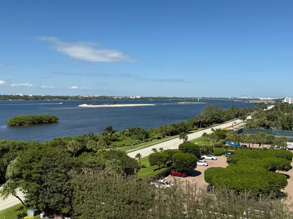 Palm Beach, FL 33480,3450 S Ocean BLVD 724