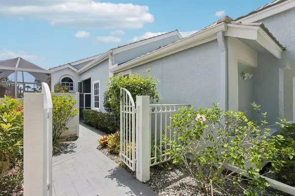 Palm Beach Gardens, FL 33418,12921 Oak Knoll DR