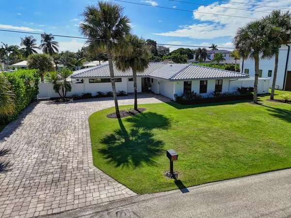 Tequesta, FL 33469,12 Leeward CIR