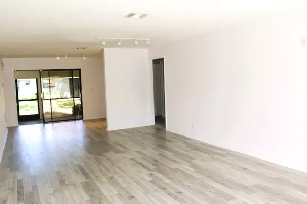 Boynton Beach, FL 33436,9910 Orchid Tree TRL B