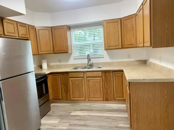 Lantana, FL 33462,708 S Broadway