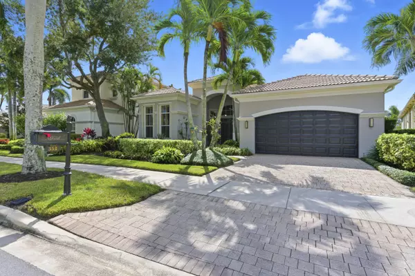 Palm Beach Gardens, FL 33418,352 Vizcaya DR