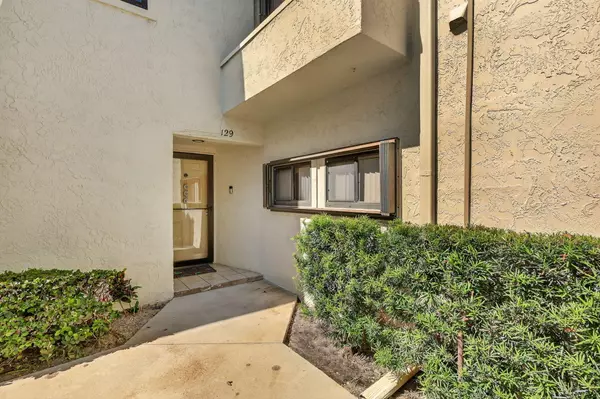 950 S Kanner HWY 129, Stuart, FL 34994