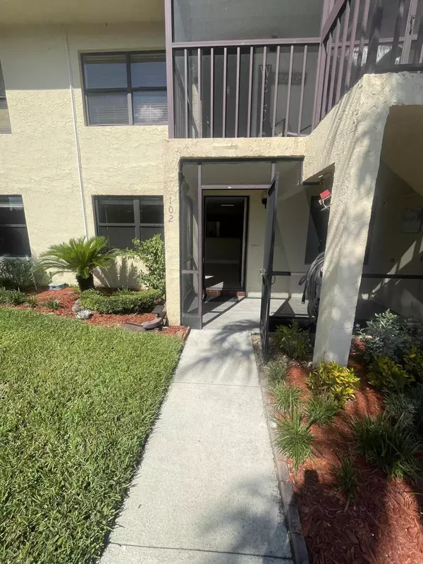 Lake Worth, FL 33467,7233 E Golf Colony CT 102