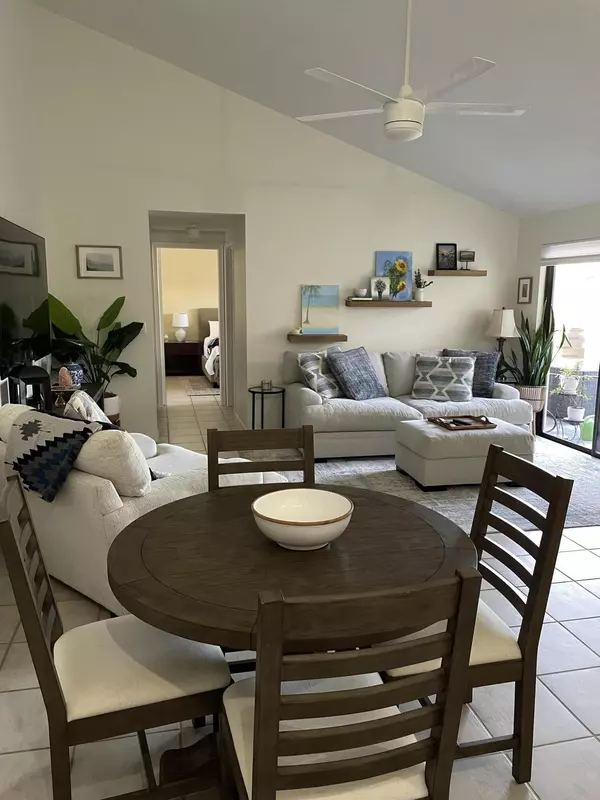 Jupiter, FL 33477,1801 S Us Hwy 1 20d