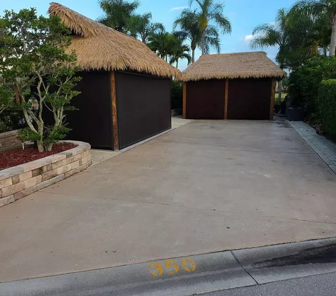 350 NW Foursome LN, Port Saint Lucie, FL 34986