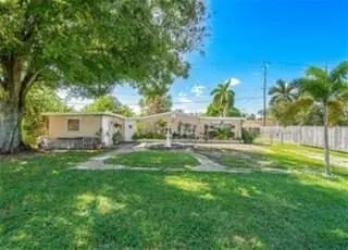 3775 Serubi AVE, Palm Springs, FL 33461