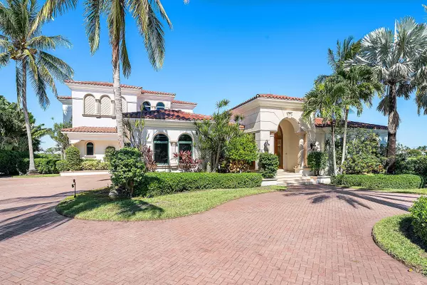 Stuart, FL 34996,6381 SE Harbor CIR