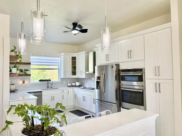 Port Saint Lucie, FL 34984,3022 SE Wake RD