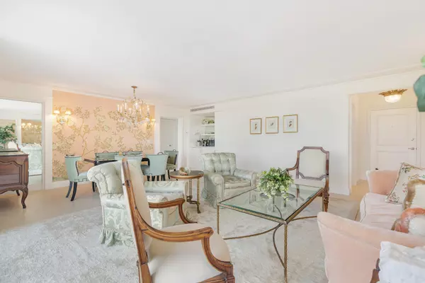 Palm Beach, FL 33480,354 Chilean AVE 4-A