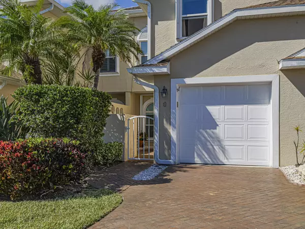 Hutchinson Island, FL 34949,3223 S Lakeview CIR 20-8