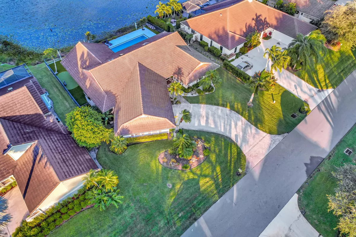 Palm Beach Gardens, FL 33418,19 E Cambria RD