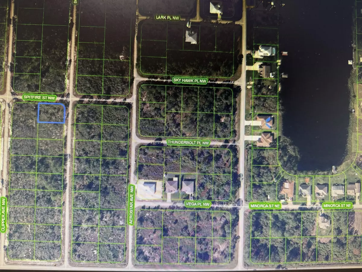 Lake Placid, FL 33852,314 NW NW Spitfire ST
