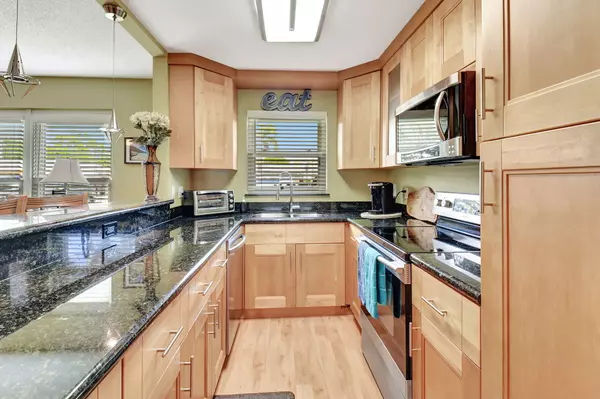 Boynton Beach, FL 33435,200 N High Point BLVD C