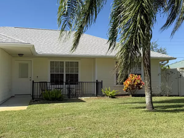 Vero Beach, FL 32962,1835 SW 17th AVE