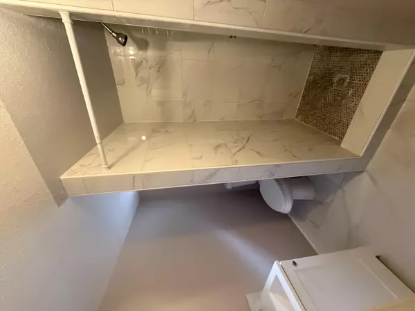 Hollywood, FL 33024,710 N 66th TER