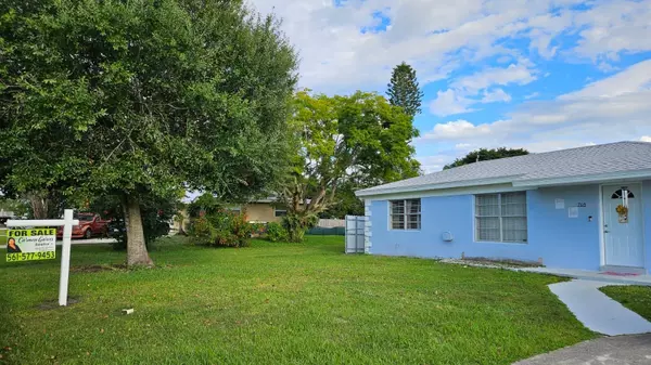 Port Saint Lucie, FL 34952,748 Altura ST