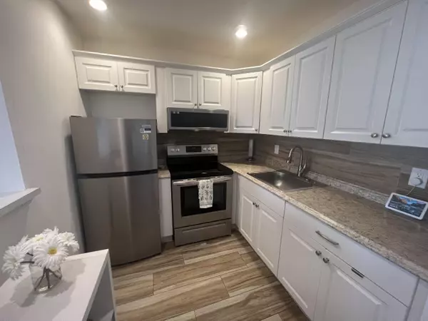 Boca Raton, FL 33434,79 Dorset B