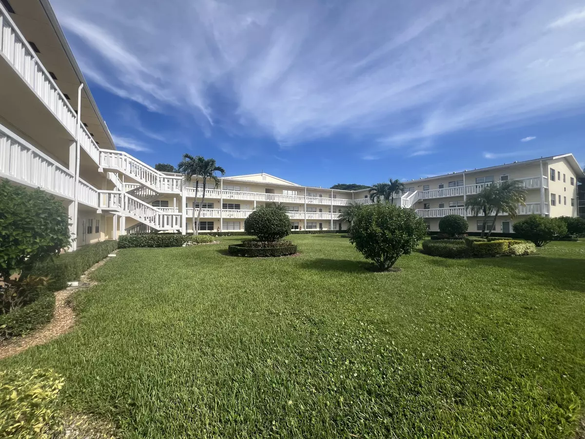 Boca Raton, FL 33434,79 Dorset B