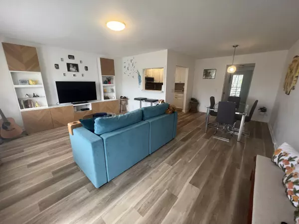 Boca Raton, FL 33434,79 Dorset B