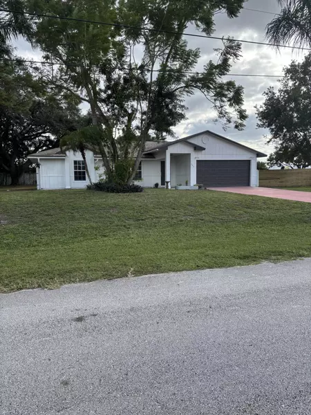 380 SW SW Undallo RD, Port Saint Lucie, FL 34953