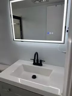 West Palm Beach, FL 33417,240 Southampton B 240