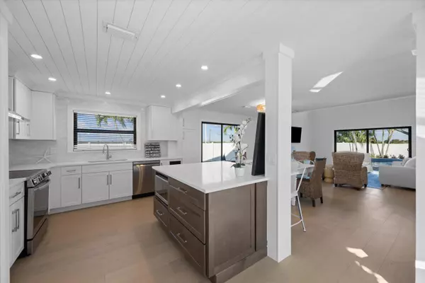 Juno Beach, FL 33408,481 N Juno LN