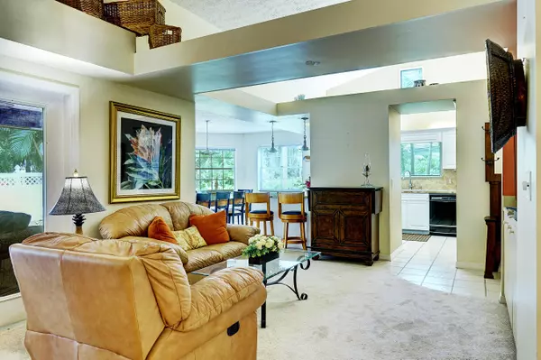 Port Saint Lucie, FL 34952,7317 Elyse CIR