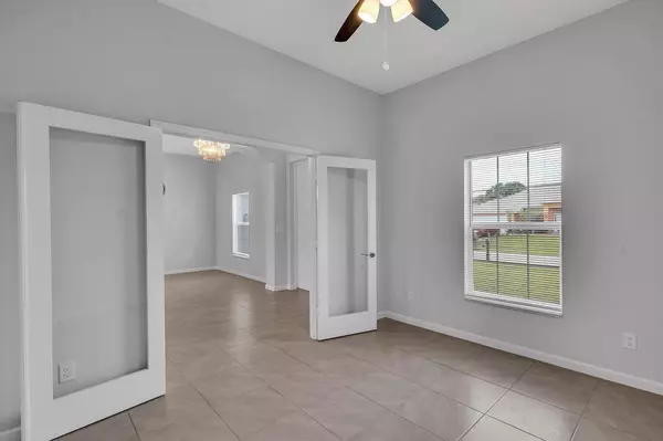 Port Saint Lucie, FL 34953,1445 SW Leisure LN