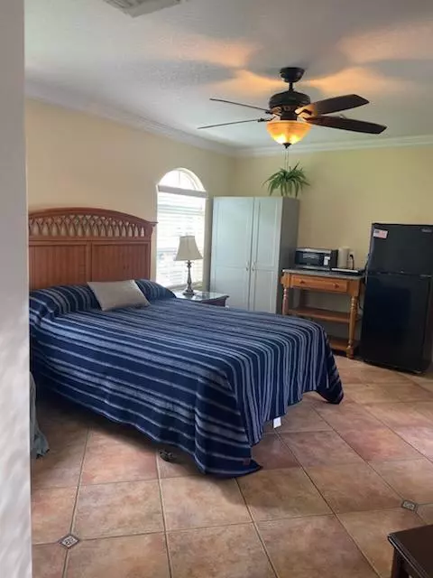 West Palm Beach, FL 33411,13617 N 54th LN