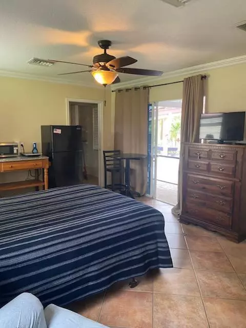 West Palm Beach, FL 33411,13617 N 54th LN