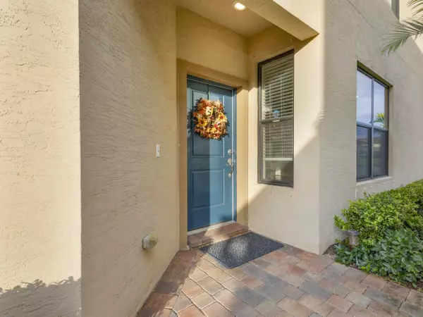 Palm Springs, FL 33406,2366 Byron ST