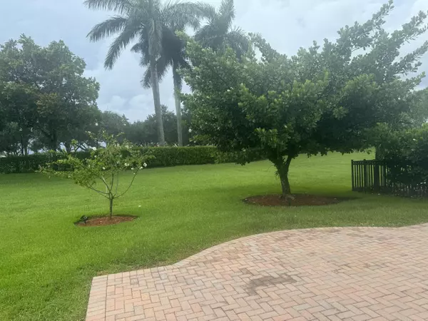 Royal Palm Beach, FL 33411,2849 Bellarosa CIR