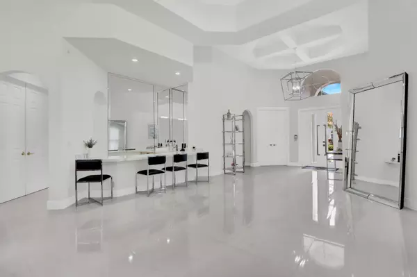 Boca Raton, FL 33496,6564 Somerset CIR