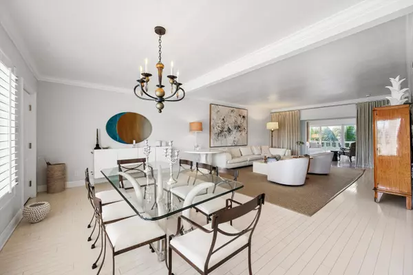 Palm Beach, FL 33480,300 S Ocean BLVD 4f