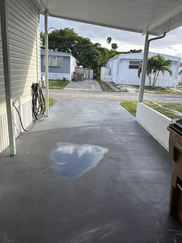 Pompano Beach, FL 33064,309 Nw 50th Ct, Lot 1409