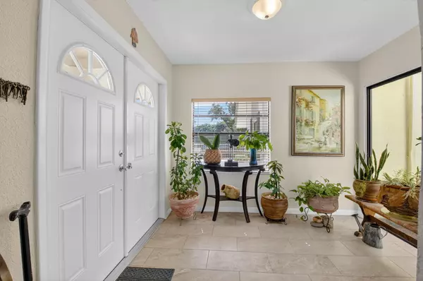 Boca Raton, FL 33496,9669 Erica CT