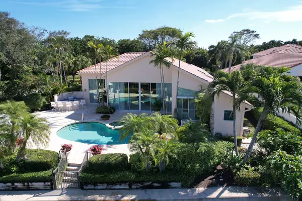 Palm Beach Gardens, FL 33410,2499 Marseilles DR