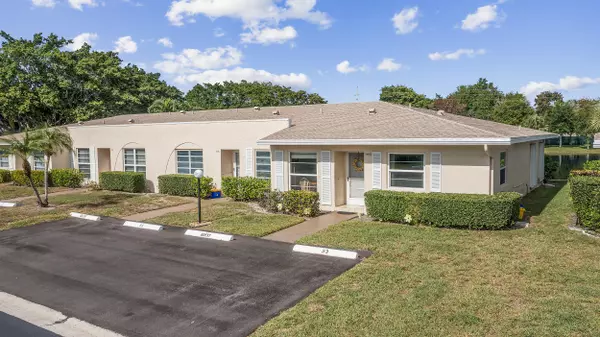 8753 Bella Vista DR 33, Boca Raton, FL 33433